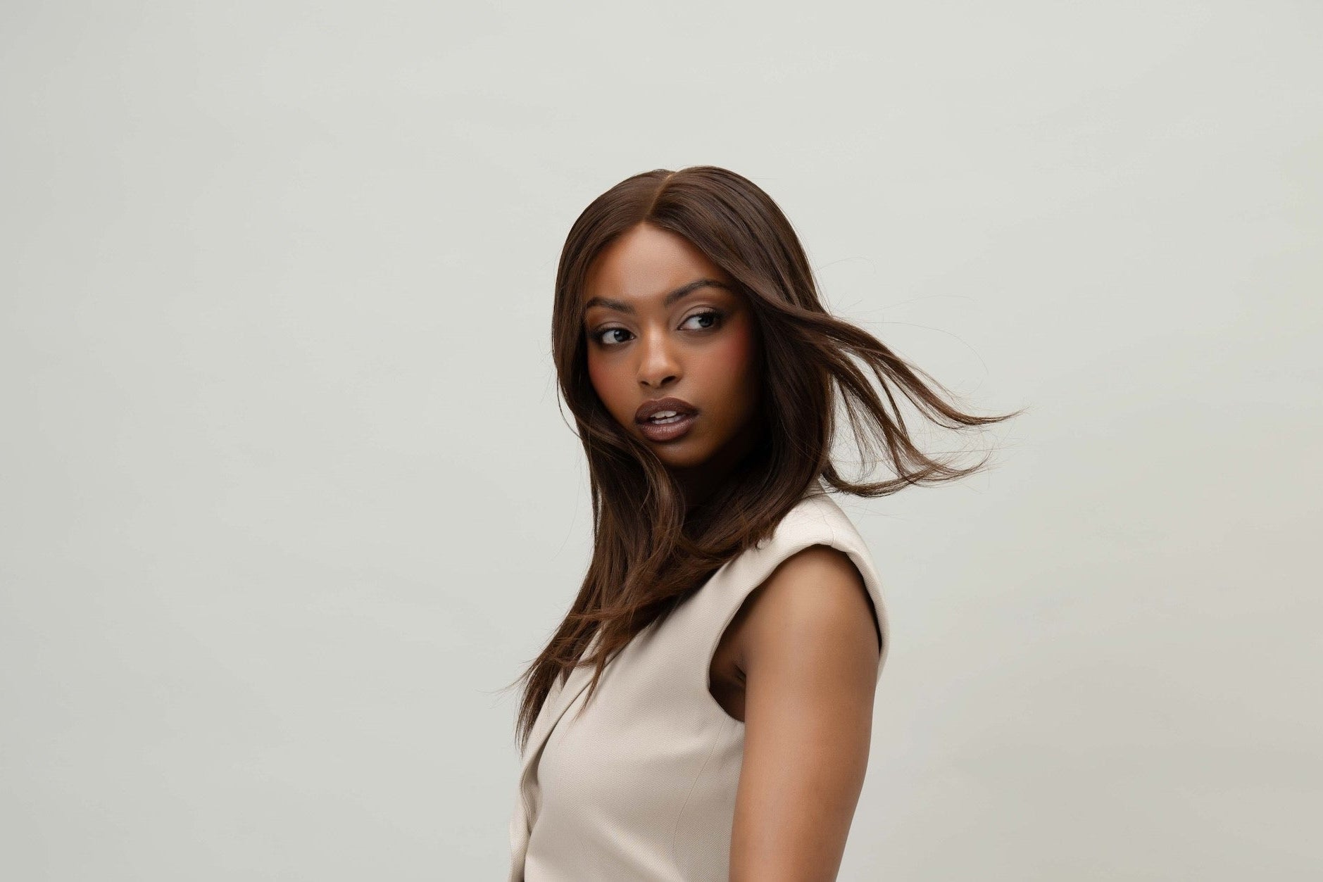 BHBD Half lace wigs with the benefits of a natural look, easy maintenance, and an affordable price with our half lace wigs.